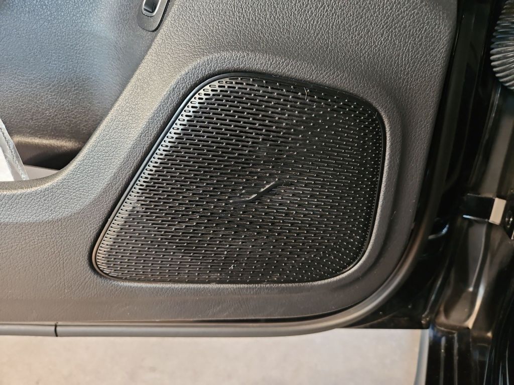 Fahrzeugabbildung Mercedes-Benz A 250 e AMG Night Navi HUD LED Sound SHZ Sport