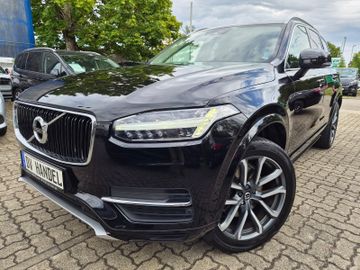 Volvo XC90 - 1