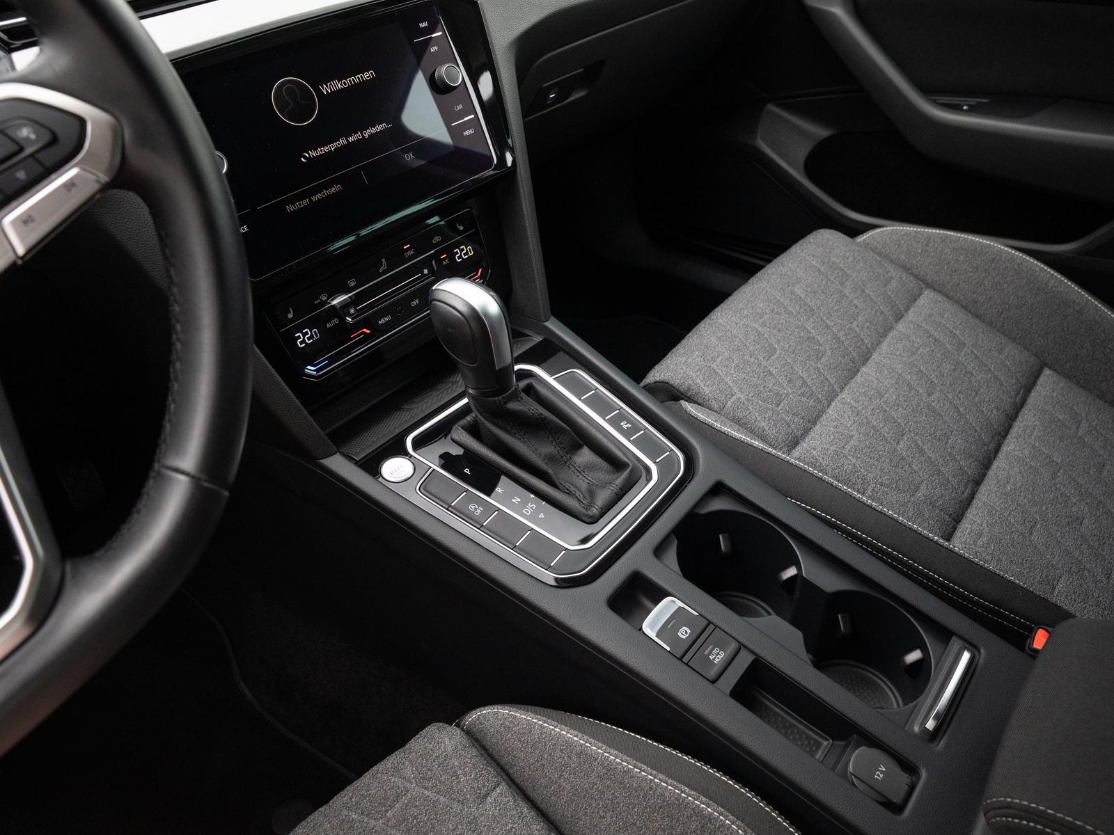 Volkswagen Passat Business-Paket Premium Massage, миниатюра 20