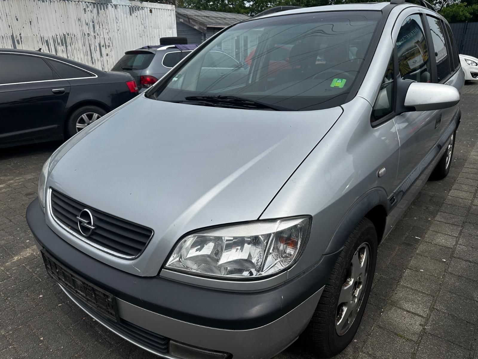 Opel Zafira 1.8 16V Elegance