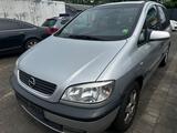 Opel Zafira 1.8 16V Elegance - Opel Zafira: Elegance
