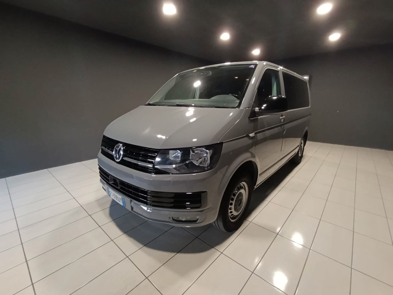 Volkswagen Caravelle DEL 2019 - DSG 4 x 4 GANCIO