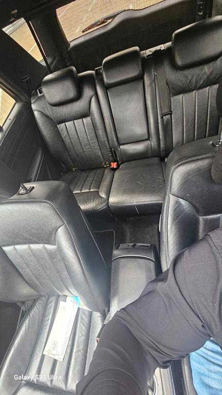 Mercedes-Benz ML 320