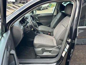 Volkswagen Tiguan - 8