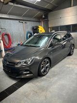 Opel Astra Sports Tourer 2.0 CDTI eco BiTurbo S/S... - Opel Astra mit Diesel-Antrieb: Kombi, 2.0