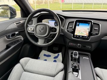 Volvo XC90 - 10