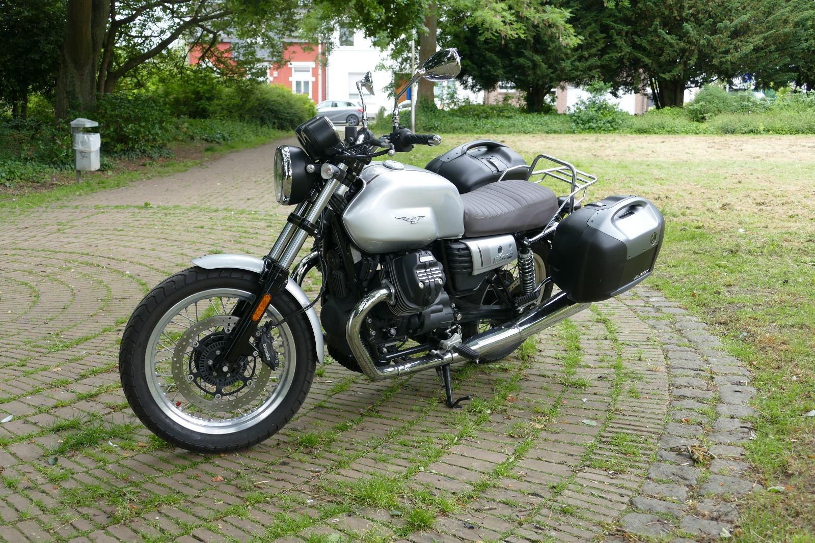 Moto Guzzi V 7 Special III E 4