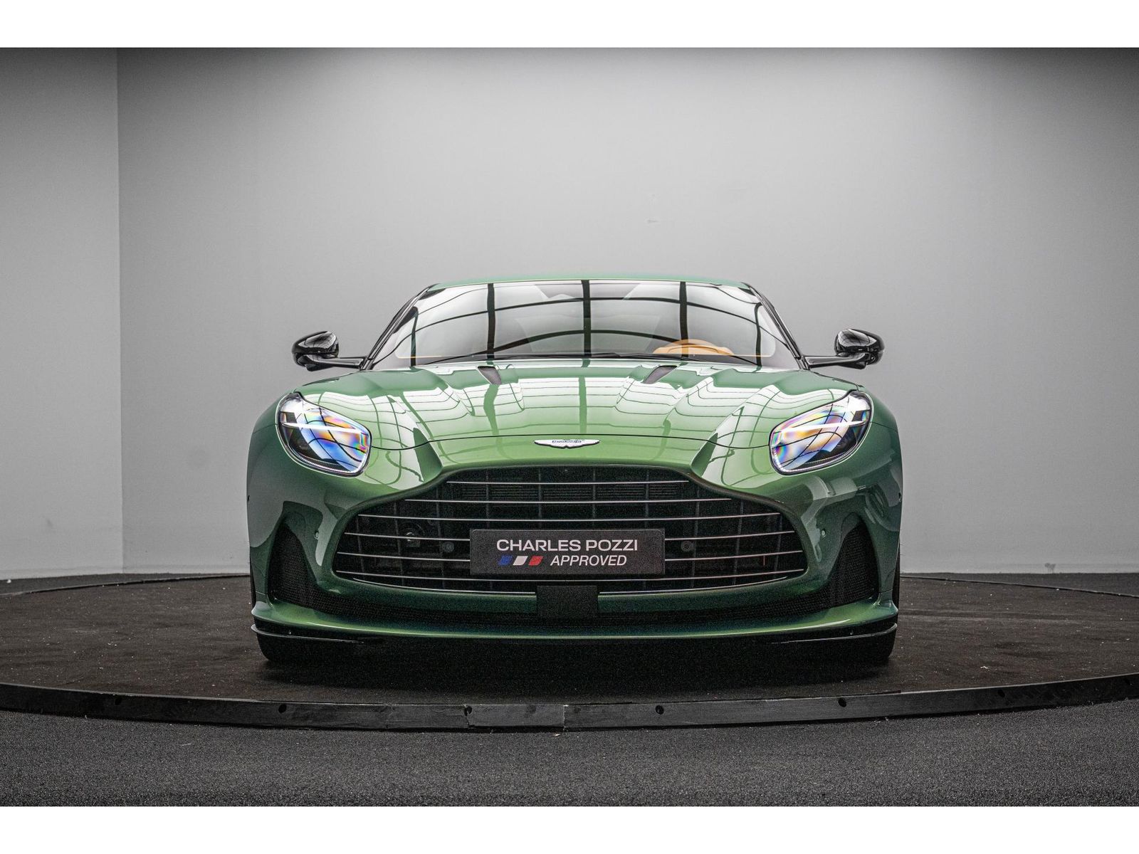 Aston Martin Db12 4.0 V8 BI-TURBO 680 CH imagem 2