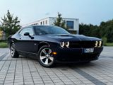 Dodge Challenger 3.6 -Alcantara, großes Navi, TÜV 4/27 - Dodge Challenger aus 2015