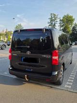 Toyota Proace (Verso) 2,0-l-D-4D 130kW L1 Executive... - Toyota Kleinbus 7-Sitzer