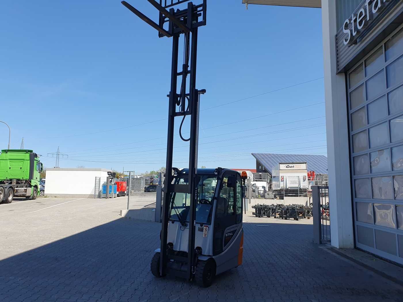 Fahrzeugabbildung Still RX20-14 / 2016 / Triplex: 4.60m! / 271h / SS