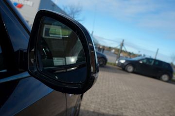 Fahrzeugabbildung BMW X6 xDrive 40 d M Sport Pano Sky*B&W*NETTO EXPORT