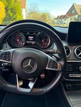 Mercedes-Benz CLA 250 4MATIC DCT - - Mercedes-Benz CLA 250: 4matic