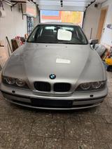 BMW E39 528i - BMW 528 aus 1996: 528i