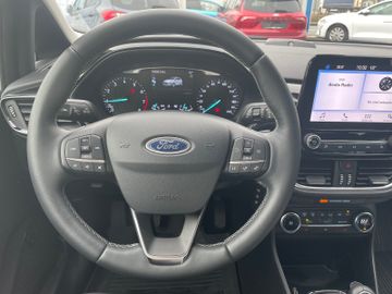 Fahrzeugabbildung Ford Fiesta Active Klima, DAB, Verkehrszeichenerk.