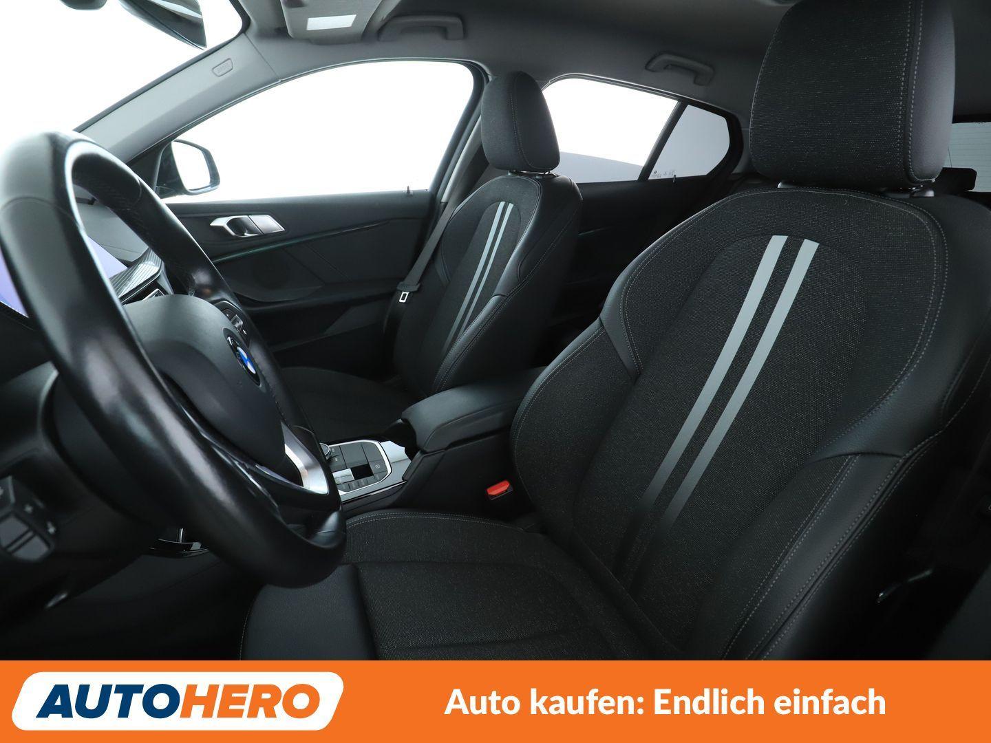 BMW 1er 118i Sport Line Aut.*LED*NAVI*TEMPO*PDC*