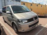 Volkswagen VW T5 Multivan 2013 - VW T5 Multivan in Essen