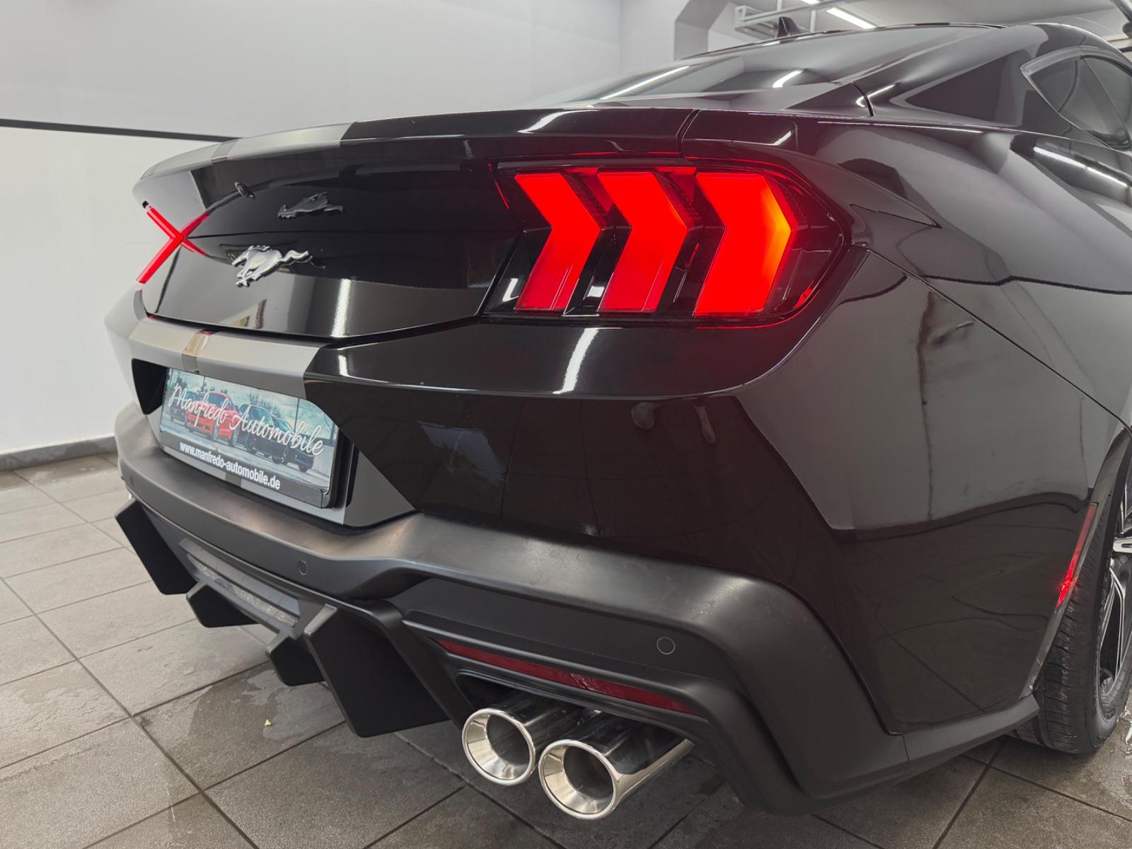 Ford Mustang 2.3 Eco/NUR-800Km/MyColour/Shz/Trackpack