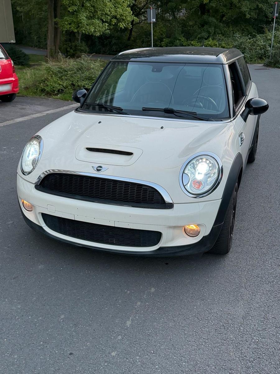 MINI Cooper S Clubman