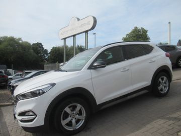 Hyundai TUCSON - 11