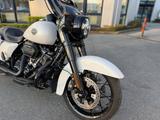 Harley-Davidson FLHRCS*ROAD KING SPECIAL 2024* - HARLEY-DAVIDSON WEIß