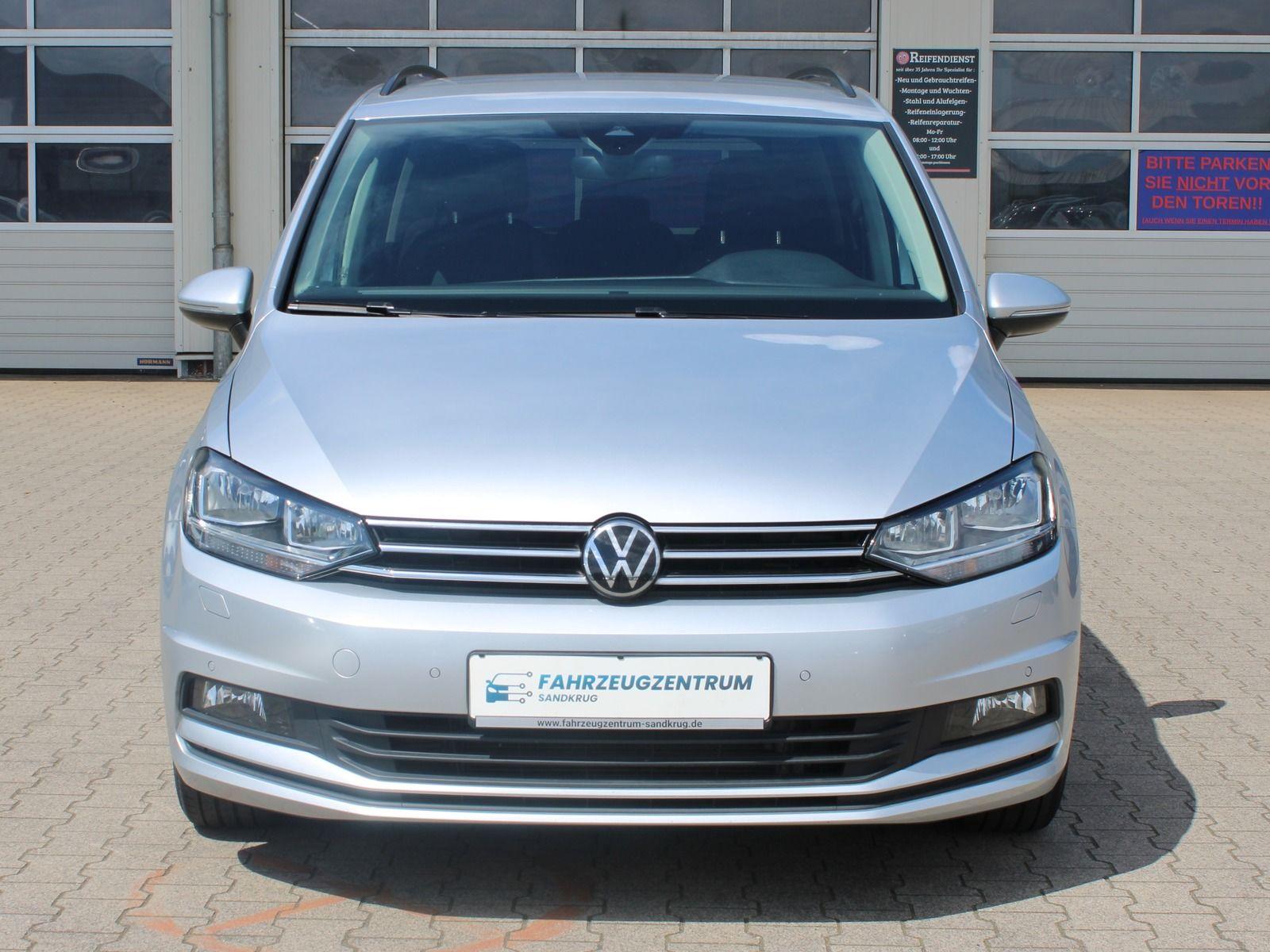 Volkswagen Touran COMFORTL 4XSHZ/ACC/AHK/MASSAGE/KAMERA, миниатюра 2