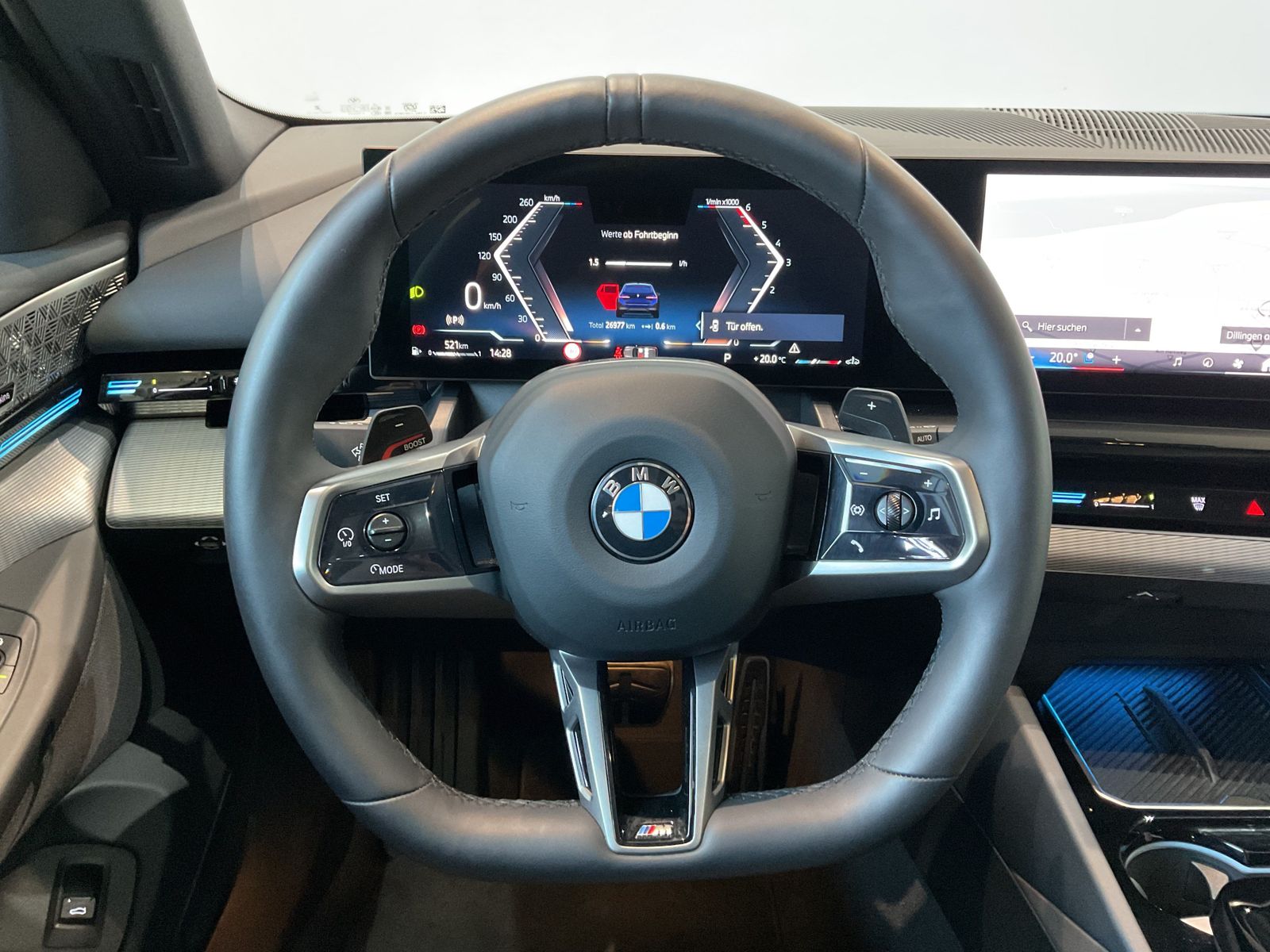 Fahrzeugeinzelansicht 8 Fahrzeugabbildung BMW 540d xDrive Touring M Sportpaket AHK