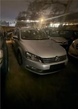 Volkswagen VW Passat 140 PS Diesel AHK CHECKHEFT TÜV ... - Volkswagen Passat aus 2012 mit Diesel-Antrieb: Limousine