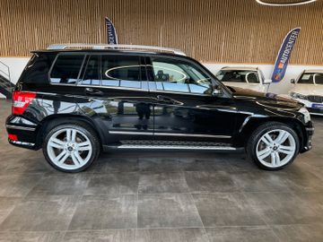 MYAUTOCENTER – Gebraucht- und Jahreswagen mit Werkstattservice in Pfaffenhofen Mercedes-Benz GLK 350 4Matic *Sport-Paket*Xenon*Navi*Klima*