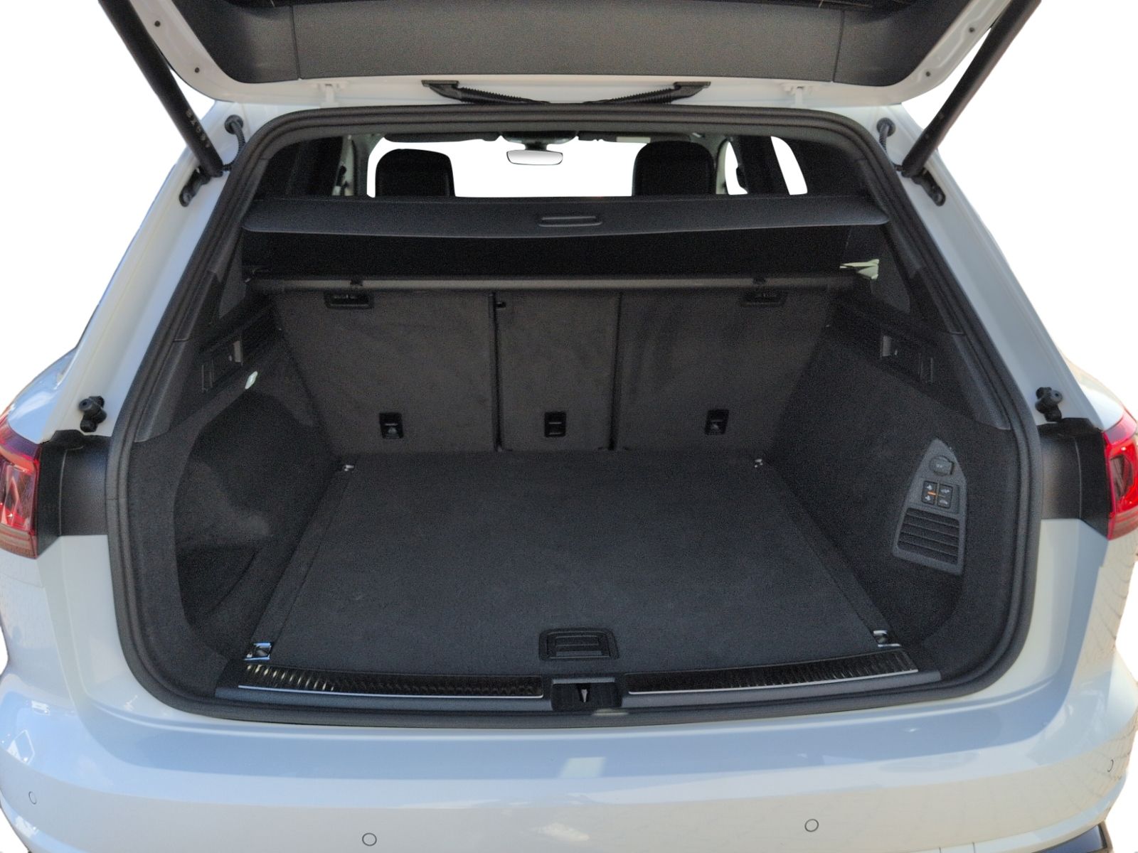 Touareg 3.0 TDI 4M tiptr. R-Line STHZ+LUFT+