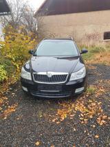 Skoda Octavia 2.0 TDI DSG Elegance Combi Elegance - Skoda Octavia aus 2011: Elegance