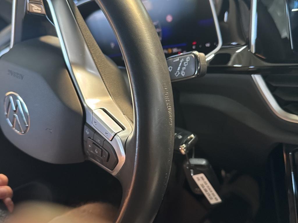 Volkswagen T-Roc R-Line 1.5 TSI 110kW 7-Gang DSG 4 Türen, миниатюра 25