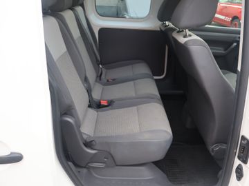 Volkswagen Caddy Maxi - 12