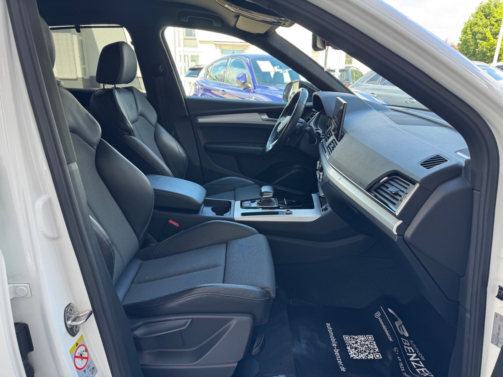 Fahrzeugabbildung Audi Q5 40 TDI quattro S line/LEDER/LED/NAVI/SHZ/ACC/