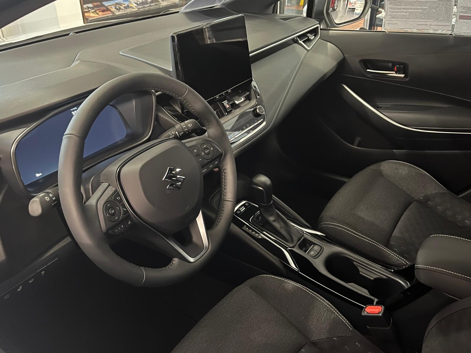 Suzuki Swace 1.8 HYBRID CVT Comfort+ Sonderausstattung
