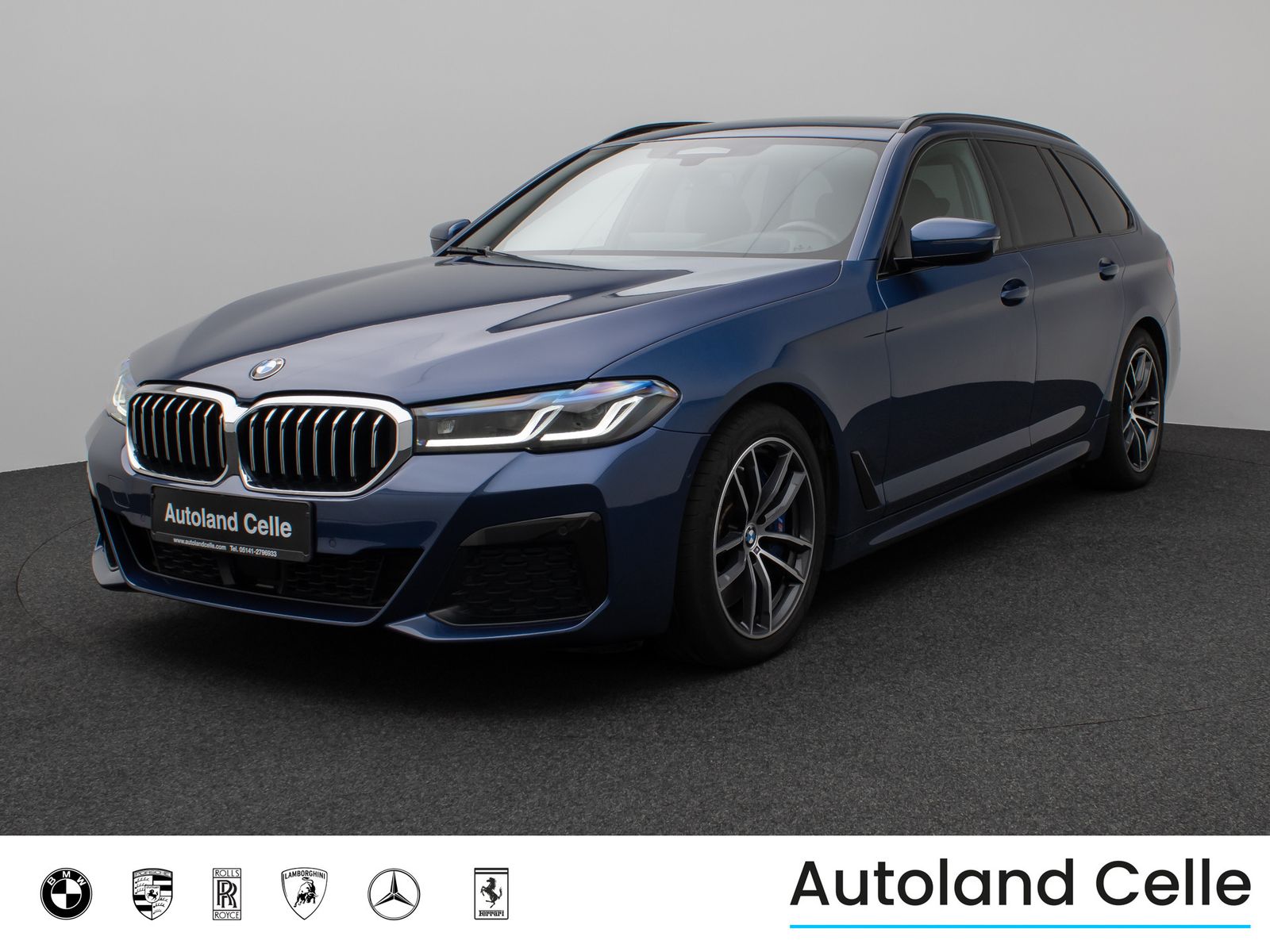 Fahrzeugabbildung BMW 530d M Sport Panorama Kamera Laser HUD DAB H/K
