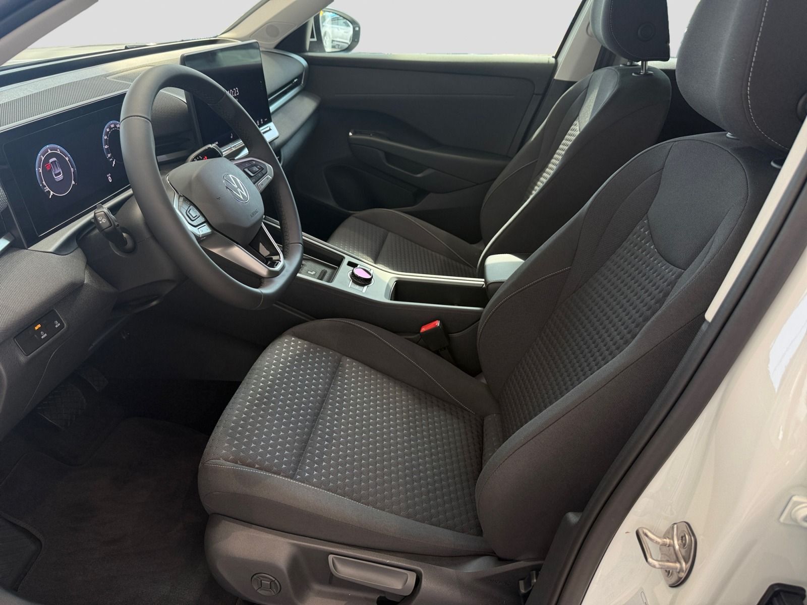 Volkswagen T-Roc - Bild 10