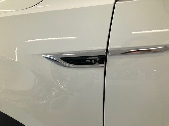 Fahrzeugabbildung Volkswagen T-Roc Cabriolet R-Line 1.5 TSI DSG Sportpaket AH
