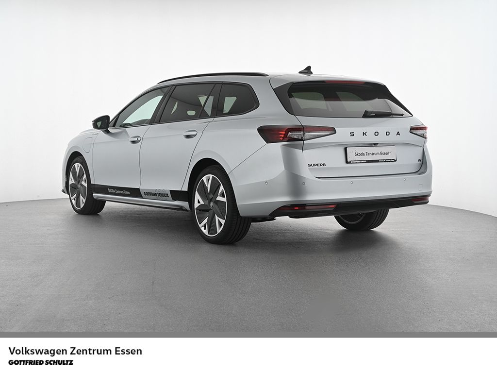 Skoda Superb COMBI SPORTLINE 1 5 TSI IV DSG Hybrid  Vo imagem 2