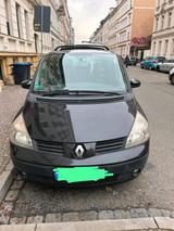 Renault Espace BJ 2003 - Renault Espace aus 2003: 2.2