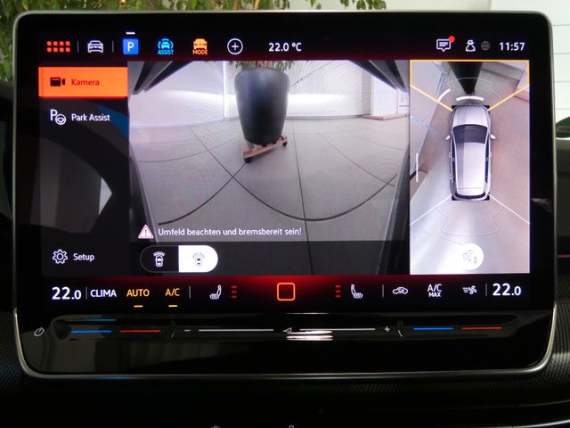 Golf VIII Lim. 2.0 TSI GTI PANO HUD 360° AHK