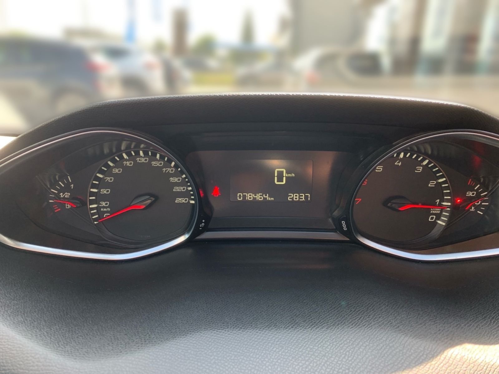 Fahrzeugabbildung Peugeot 308 1.2 e-THP/PureTech Active Kamera