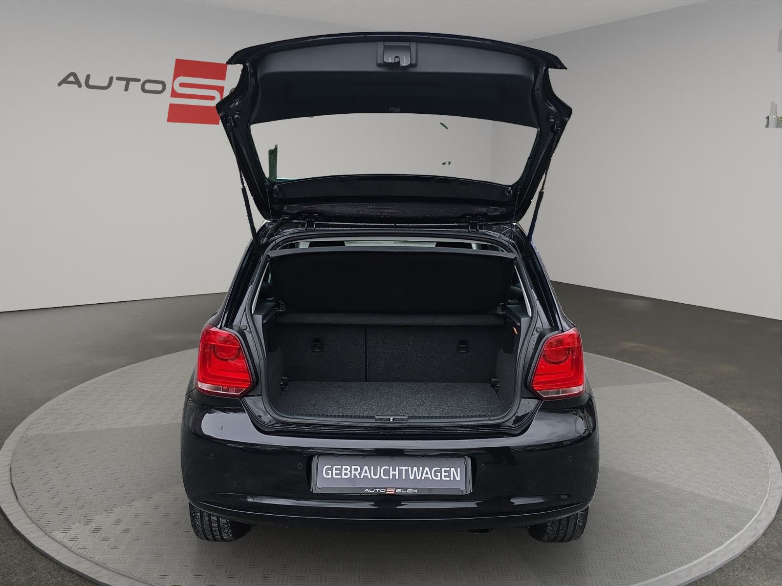 Fahrzeugabbildung Volkswagen Polo V Match 4-TÜRIG SHZ PDC LEDER