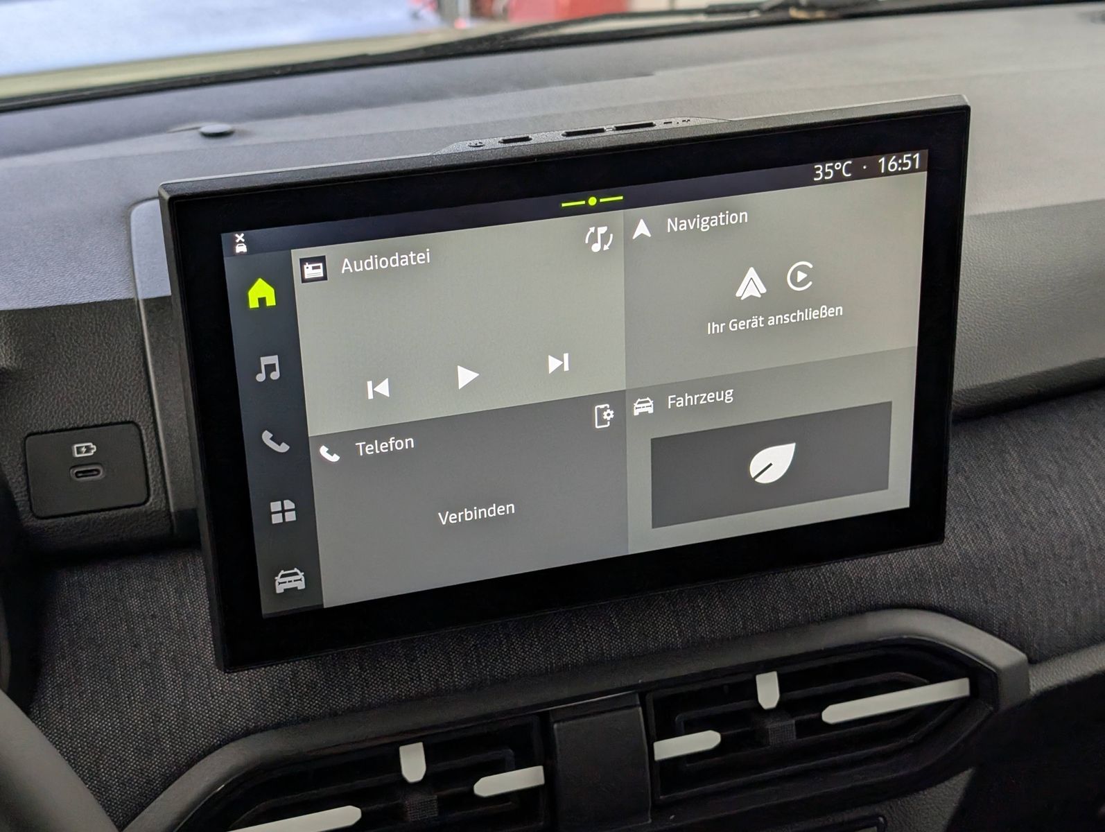 DACIA Sandero  Expression TCe 100 Kamera Media Display – Bild 17