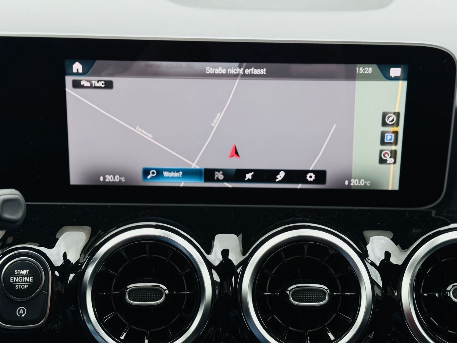 Fahrzeugabbildung Mercedes-Benz B 180 PROGRESSIVE & NIGHT, Automatik, AHK, LED,