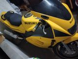 Suzuki RF600r - SUZUKI RF