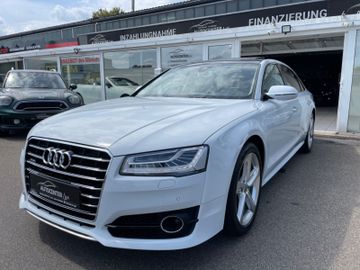 Audi A8 - 1
