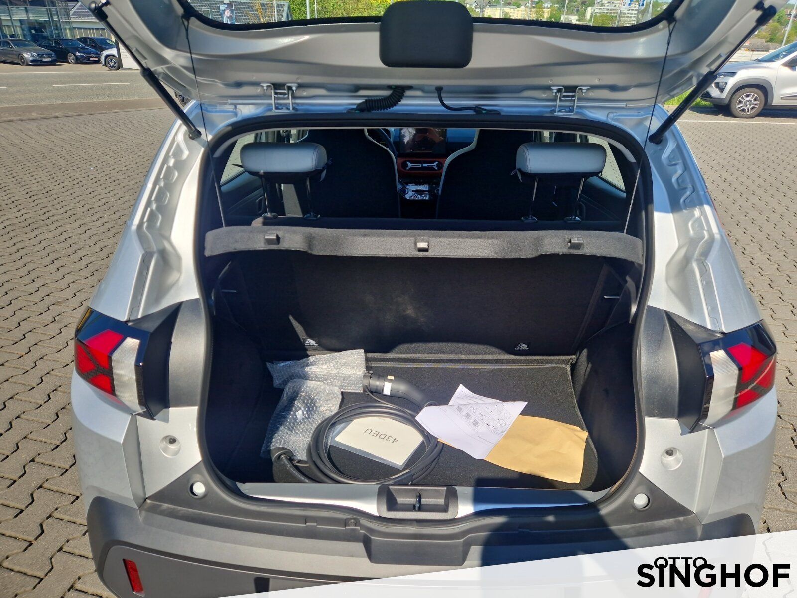 Fahrzeugabbildung Dacia Spring Expression Electric 45