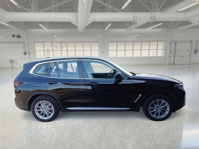 BMW X3 SDRIVE 18D MH48V AUTO SUV imagem 3