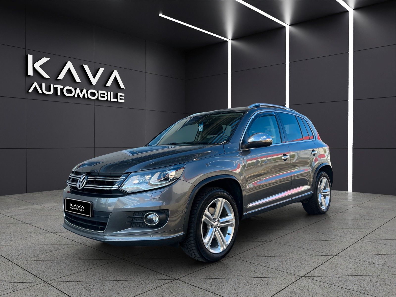 VW Tiguan im Fahrzeugbestand von Kava Automobile
